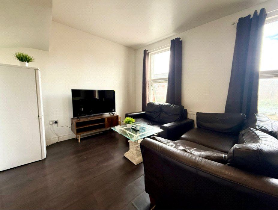 Property photo 1 of 8 Picture No. 08
