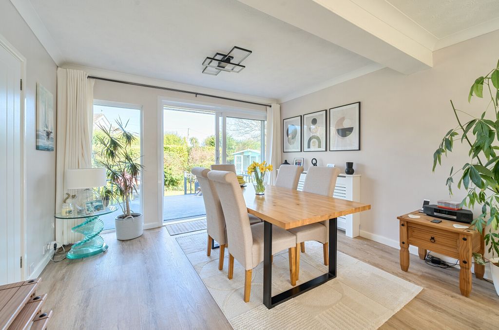 Property photo 2 of 18 1432879-7-69Be943...