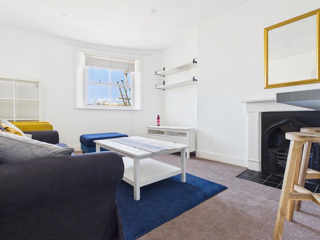 Property photo 2 of 7 Cam04311G0-Pr0163-Still009.Jpg