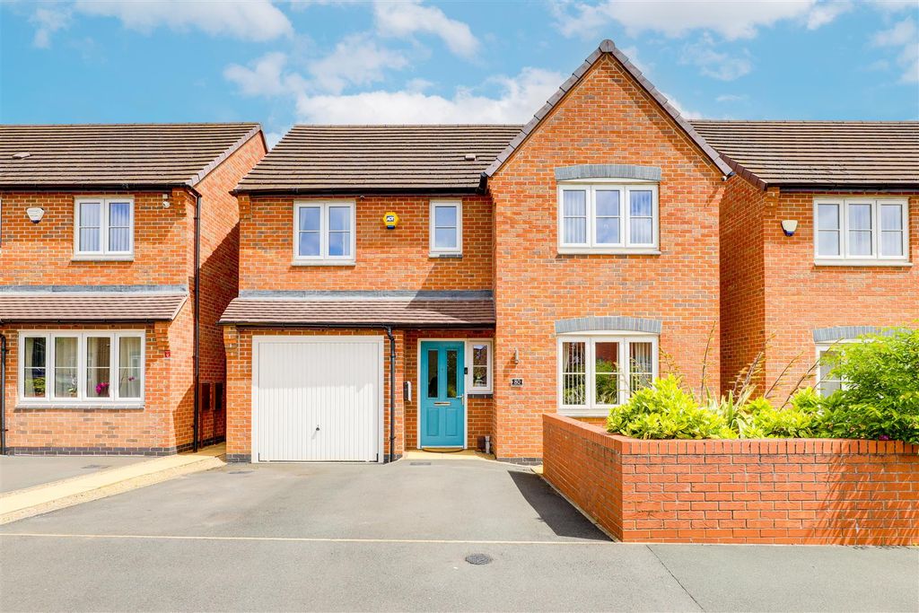 Property photo 1 of 26 7374.Jpg