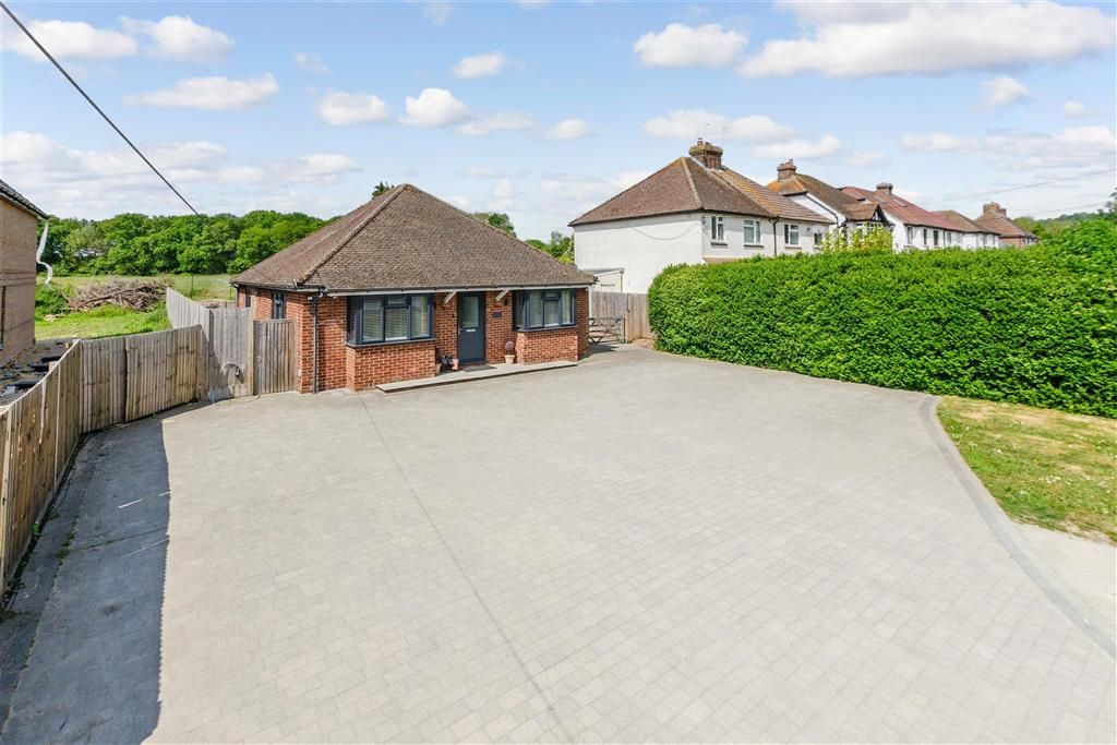 Property photo 1 of 10 External (Brochure)