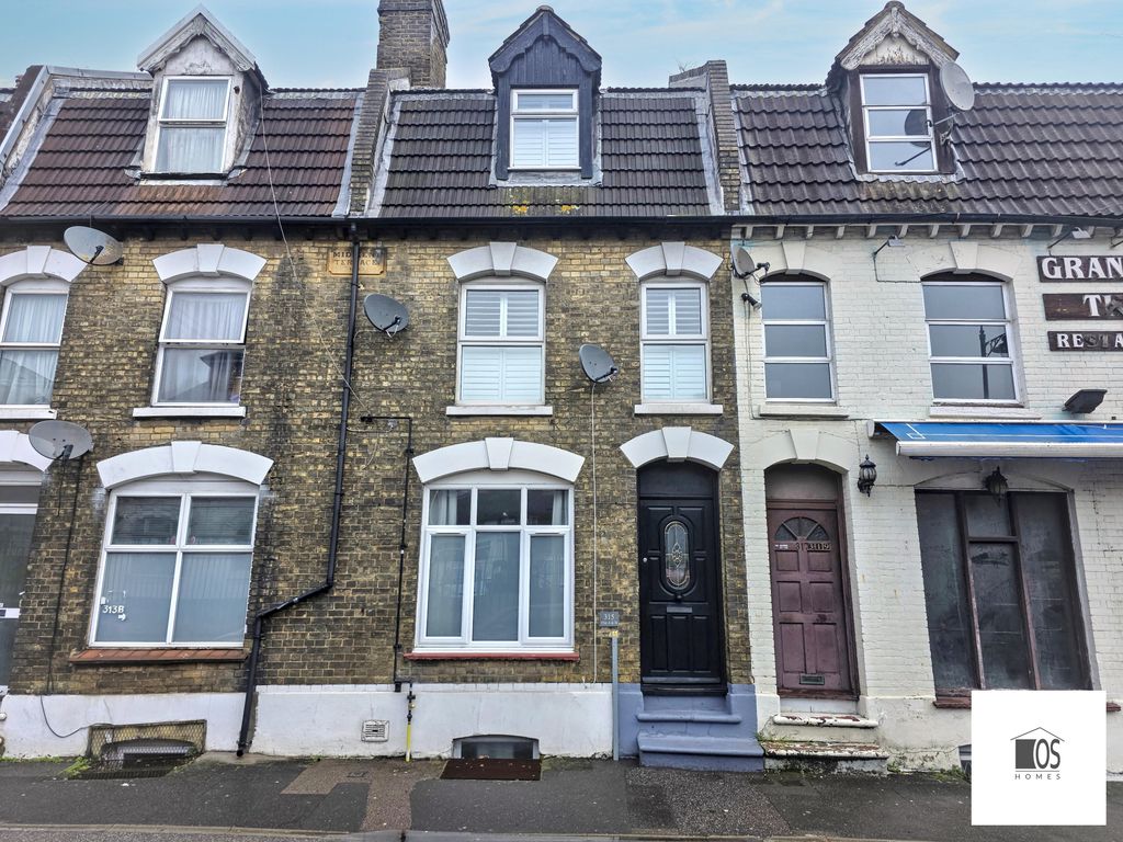 Property photo 1 of 17