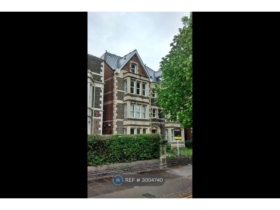 Property photo 2 of 11