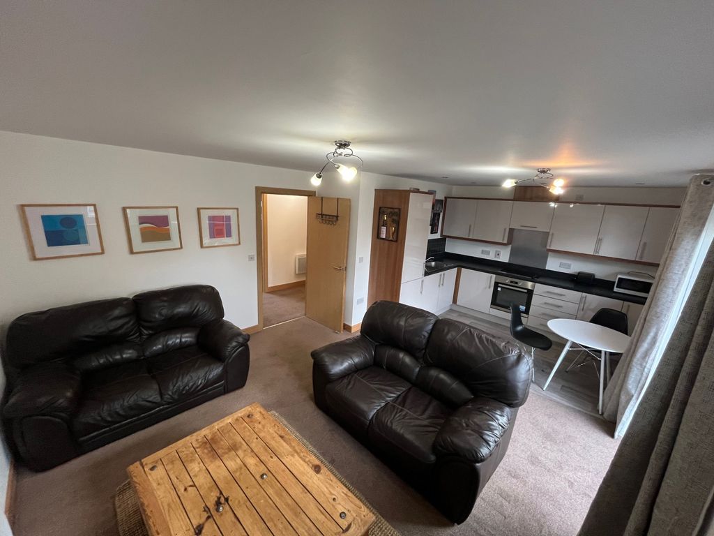 Property photo 3 of 9