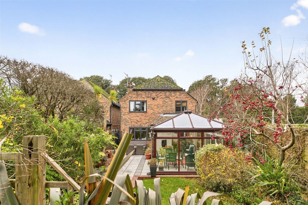 Property photo 1 of 30 Picture No. 38