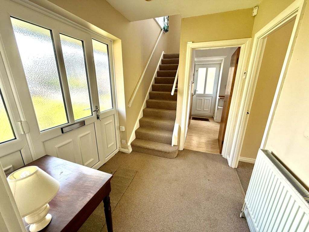 Property photo 3 of 10 Img_2649