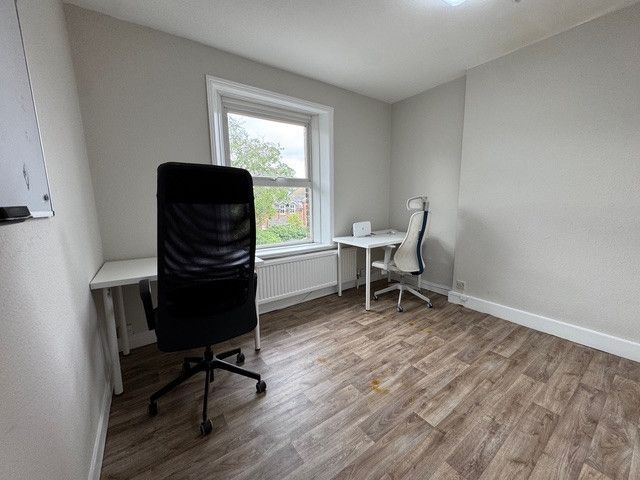 Property photo 3 of 4