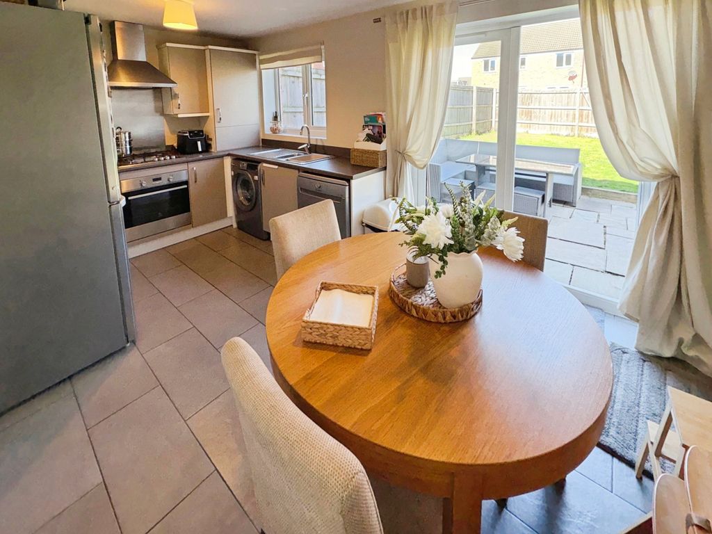 Property photo 3 of 15 Fd23c0Be-Img_3983