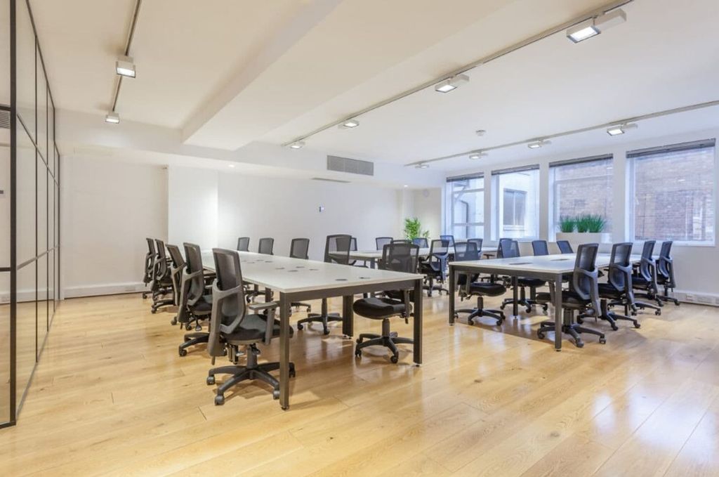 Property photo 3 of 5