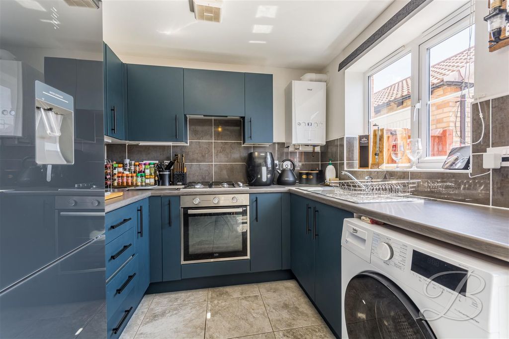 Property photo 2 of 16 _Dn8Vqumgumx7Cnxbe0W8Q.Jpg
