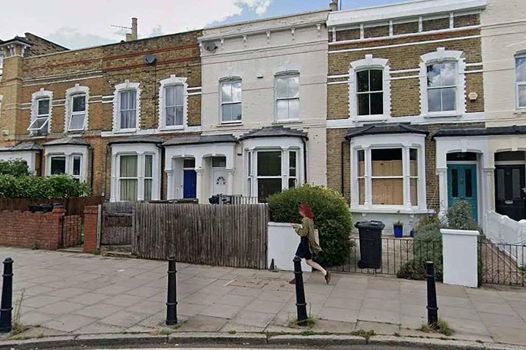 Property photo 1 of 1