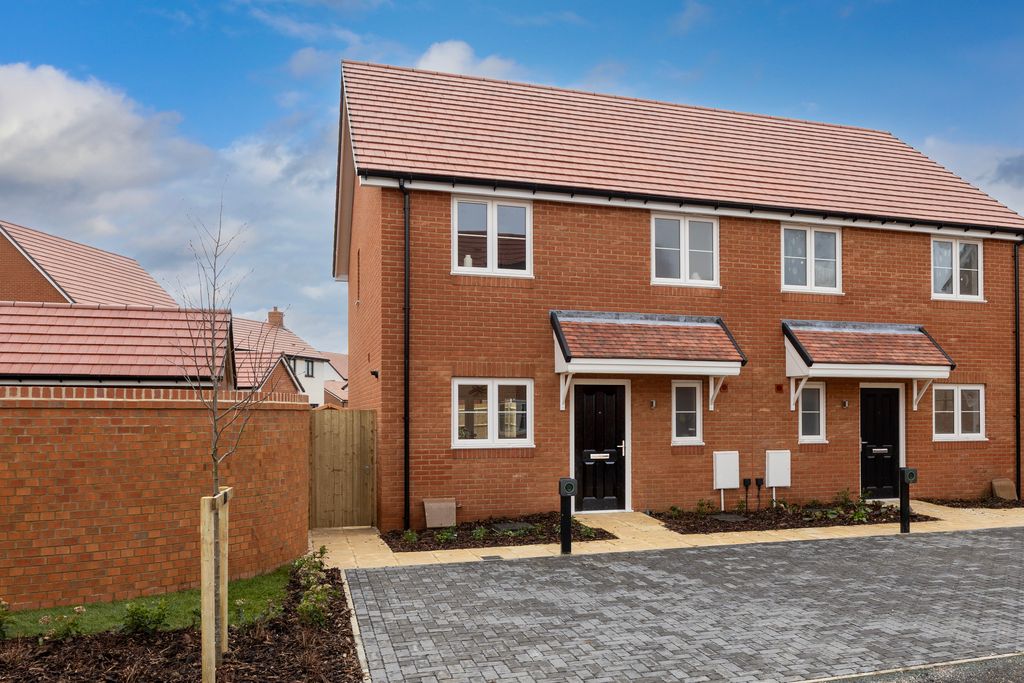 Property photo 1 of 11 The Skylarks 97 The Wren 01