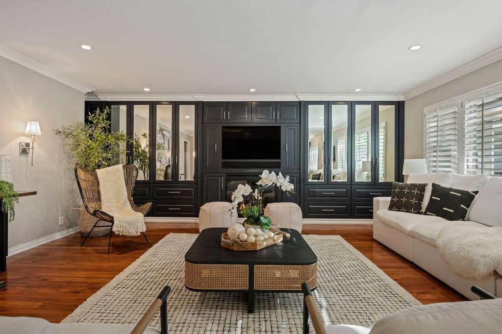 Property photo 3 of 10 <Alttext/>