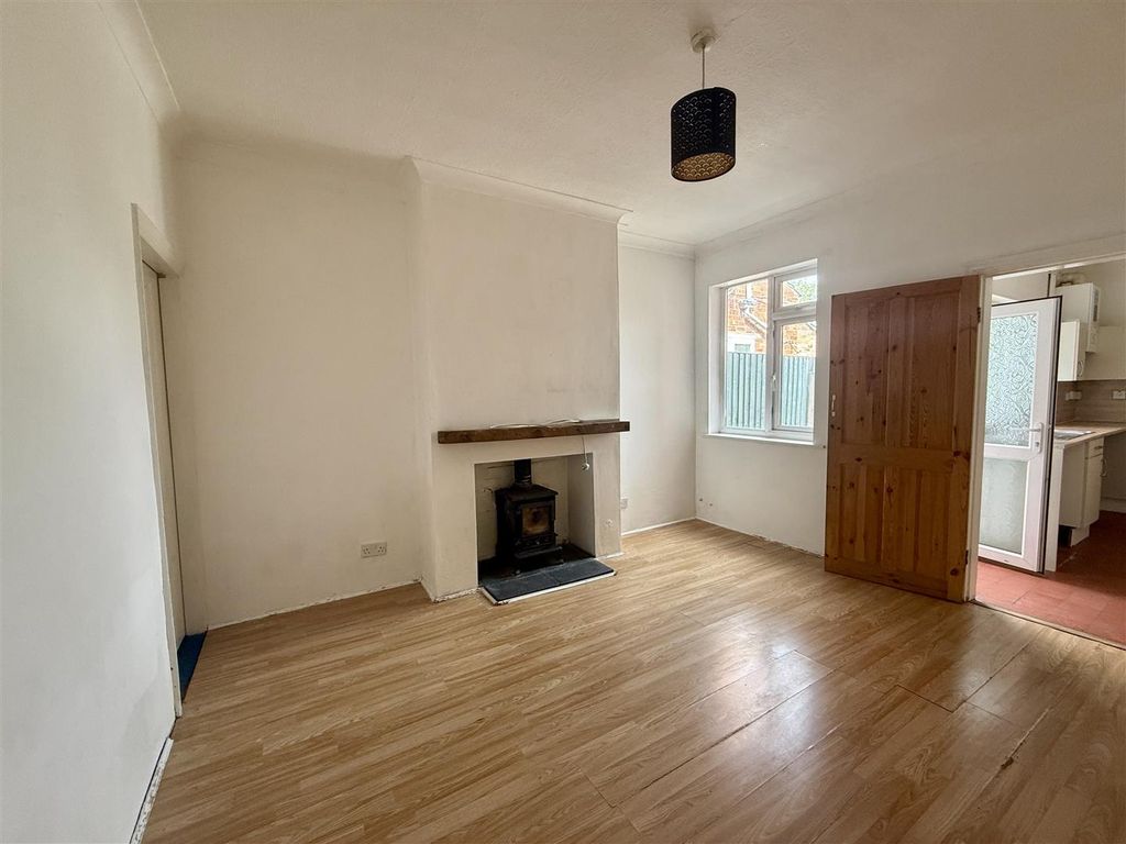 Property photo 3 of 11 Img_5476.Jpg