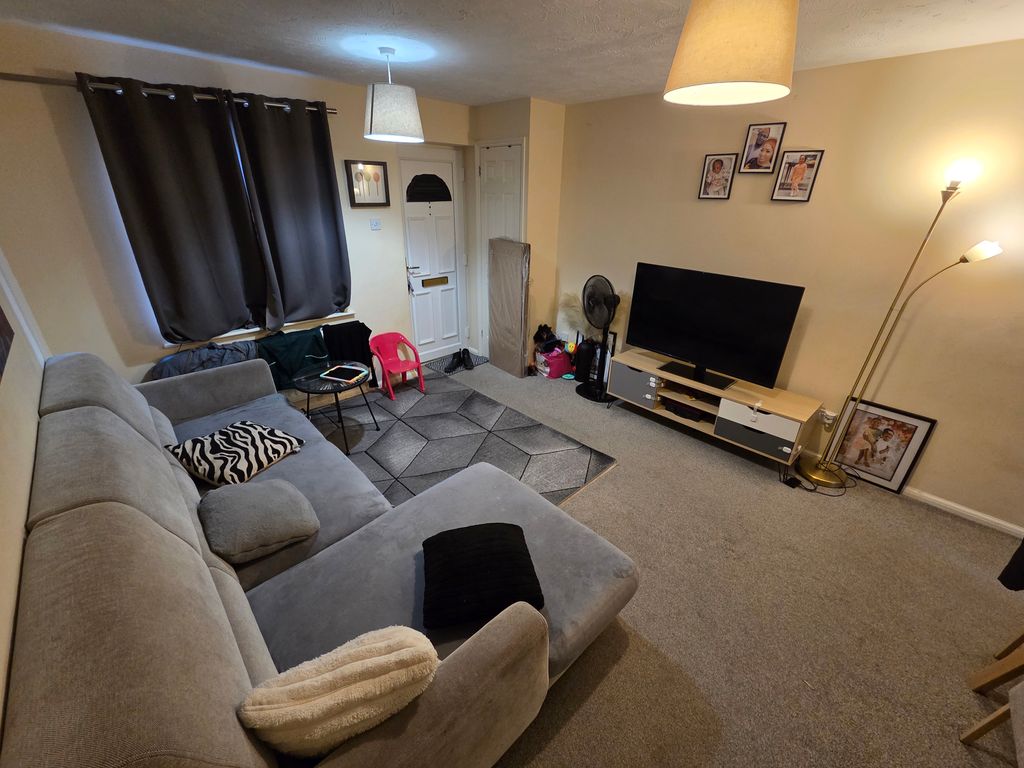 Property photo 2 of 9 Image