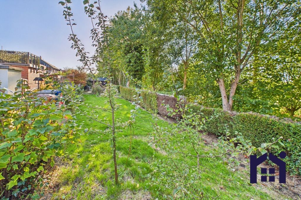 Property photo 3 of 26 Secret Garden