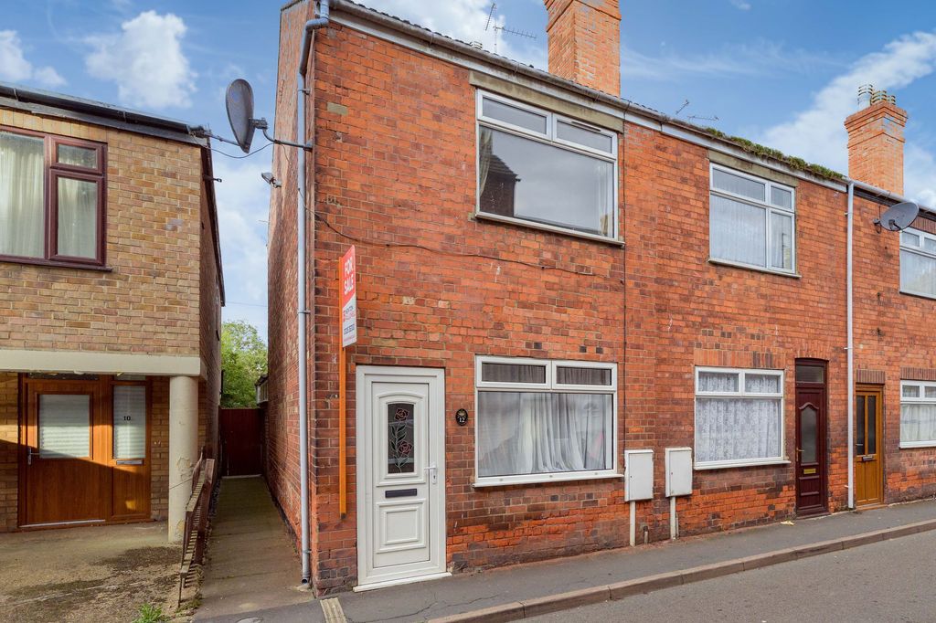 Property photo 1 of 20