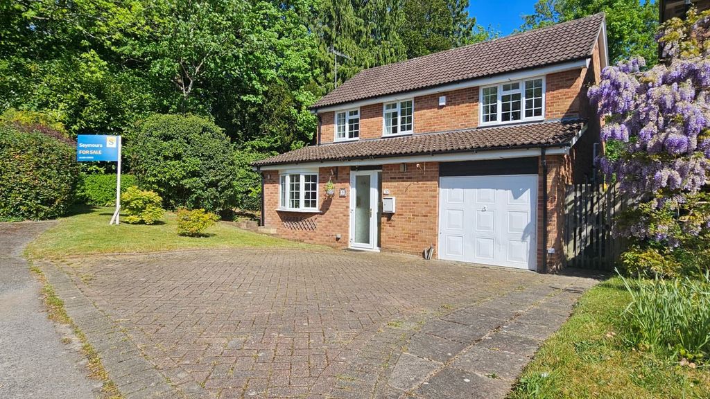 Additional image 18 of 4 bed detached house for saleGodalming, Surrey GU7