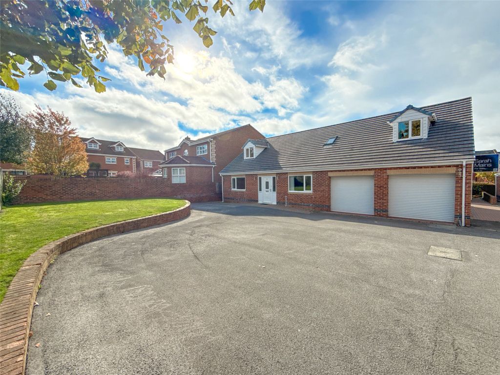 Property photo 1 of 31 External