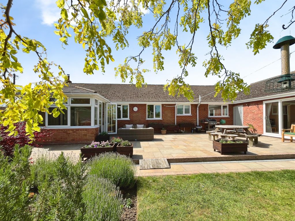 Property photo 2 of 24