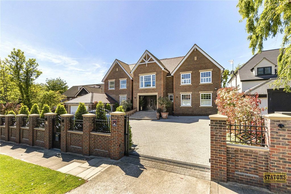 Property photo 1 of 35 Picture No. 30