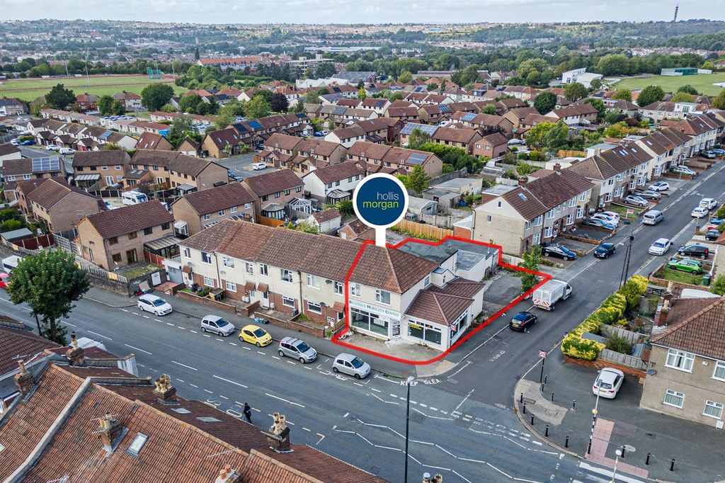 Property photo 2 of 19 423 Whitehall Road, Whitehall, Bristol Bs5 7Bp | F