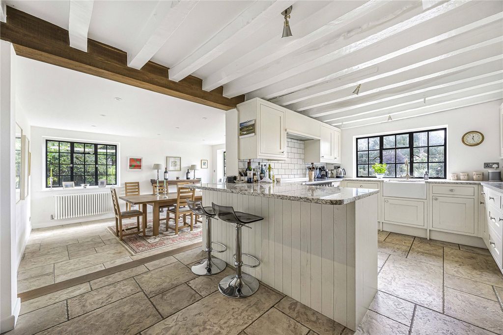Property photo 3 of 38 Kitchen