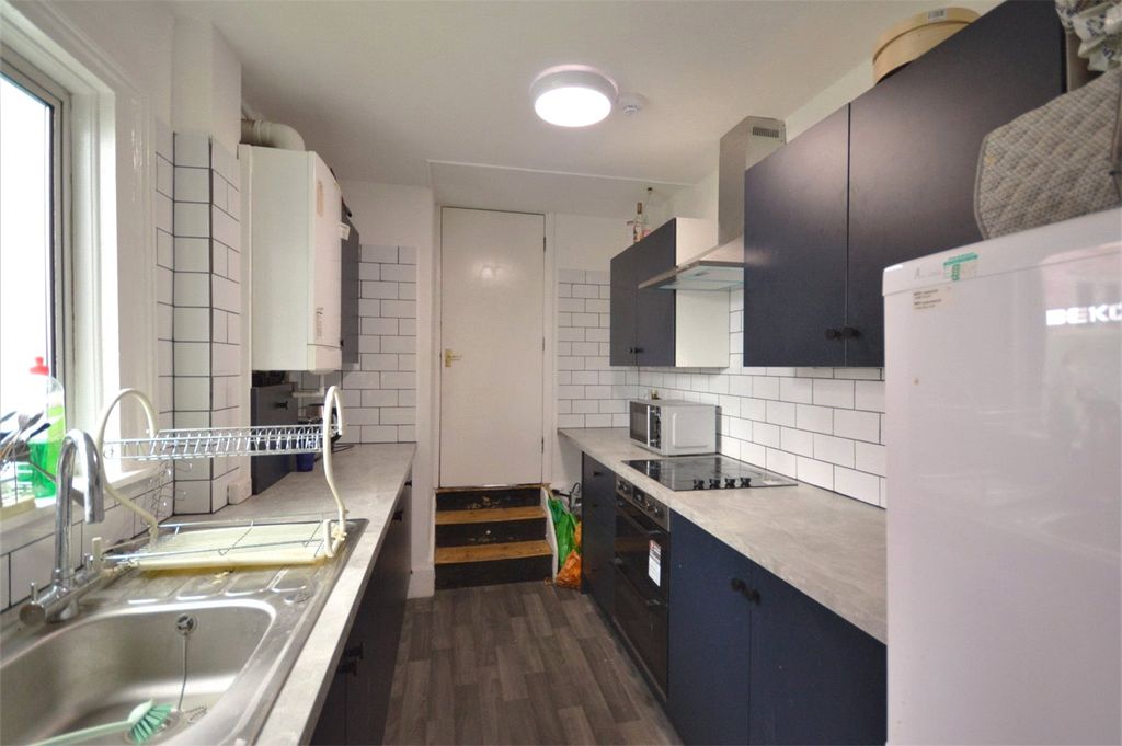 Property photo 3 of 10 Picture No. 18