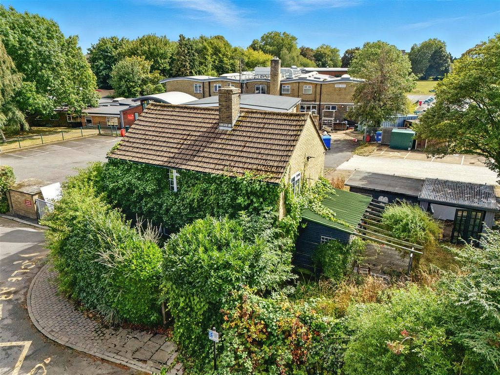 Property photo 3 of 34 Dji_20250424060738_0853_D.Jpg