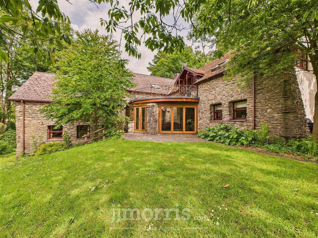 Property photo 1 of 59 Cam05297G0-Pr0057-Still056.Jpg