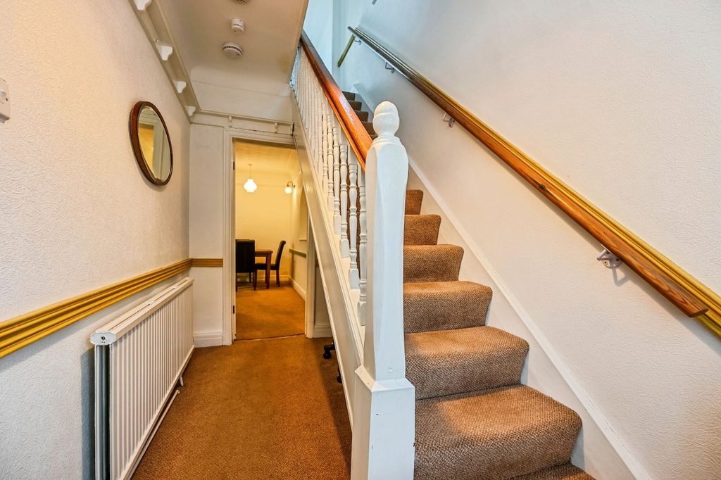 Property photo 3 of 18 Pbox-Img.Jpg