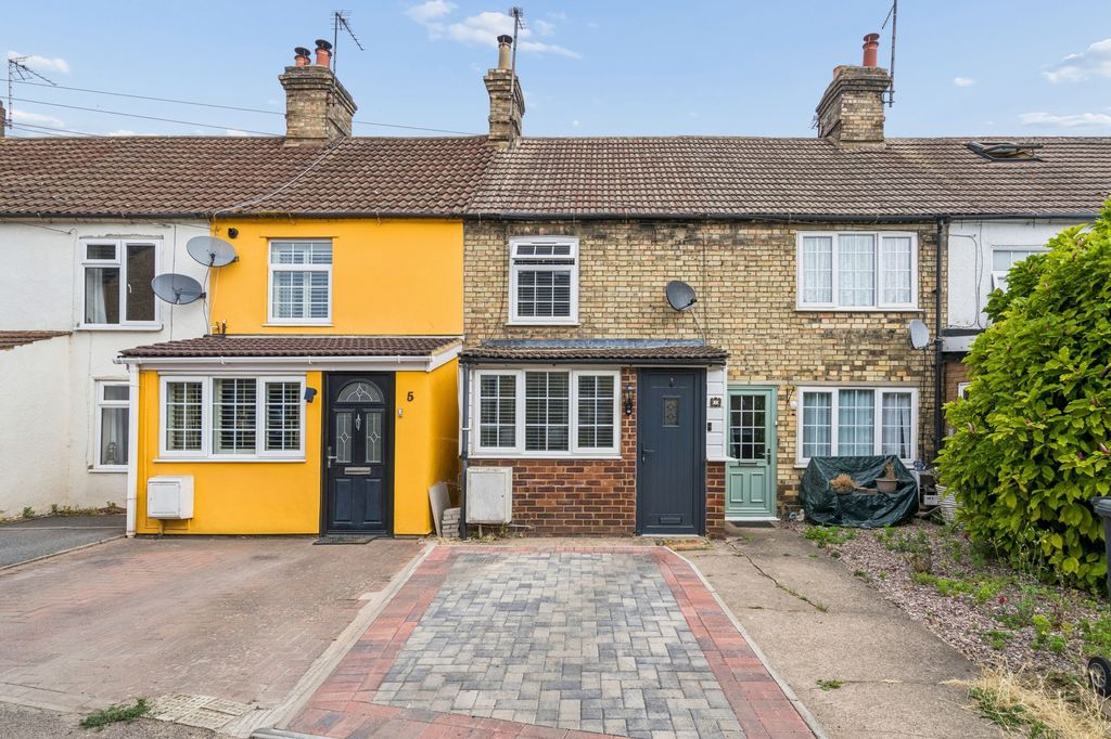 Property photo 1 of 19