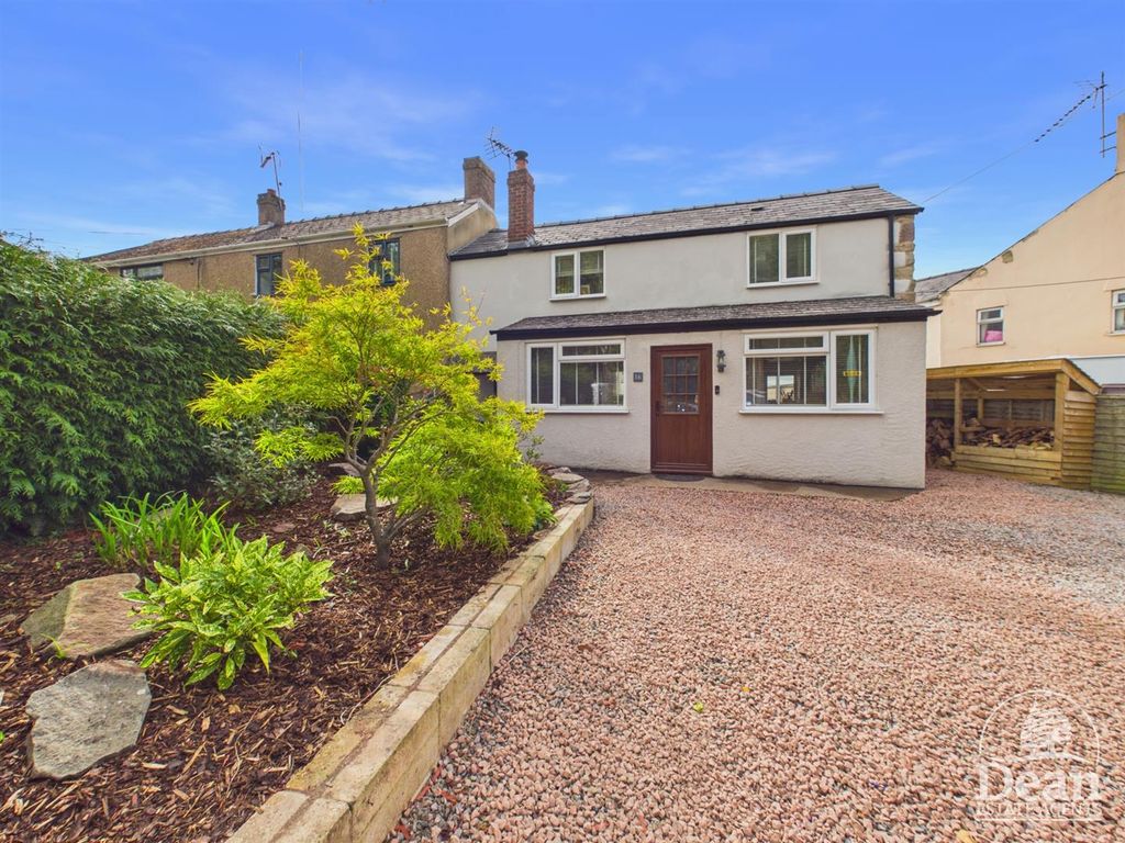 Property photo 1 of 37