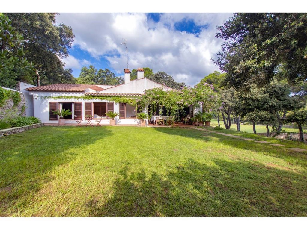 Property photo 1 of 30