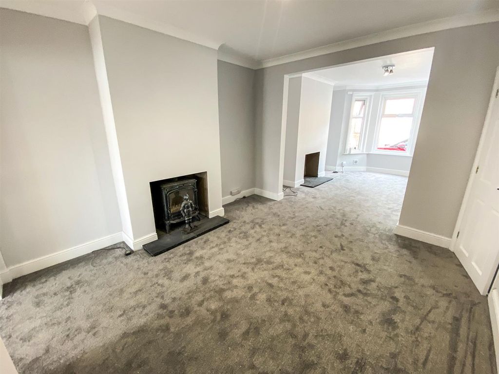 Property photo 2 of 14 Img_8101.Jpg