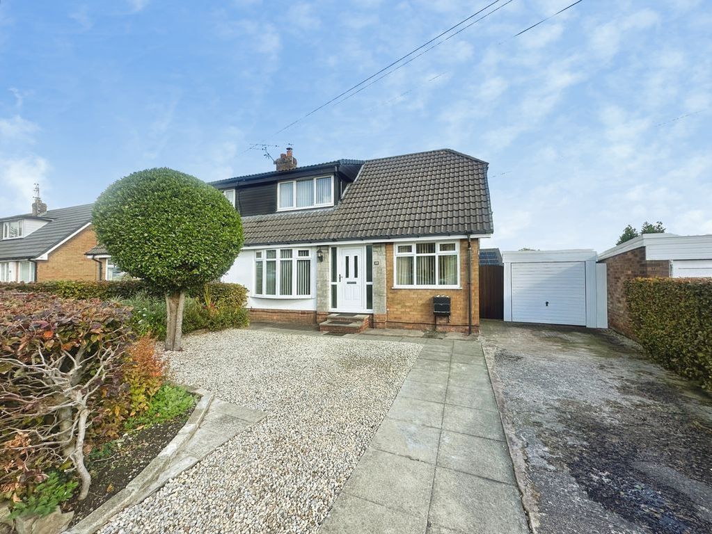 Property photo 1 of 17 Front External