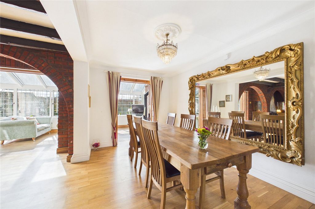 Property photo 3 of 26 Dining Room