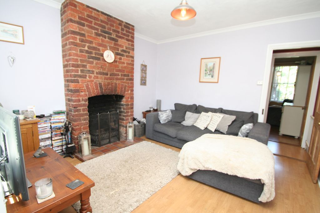 Property photo 2 of 15