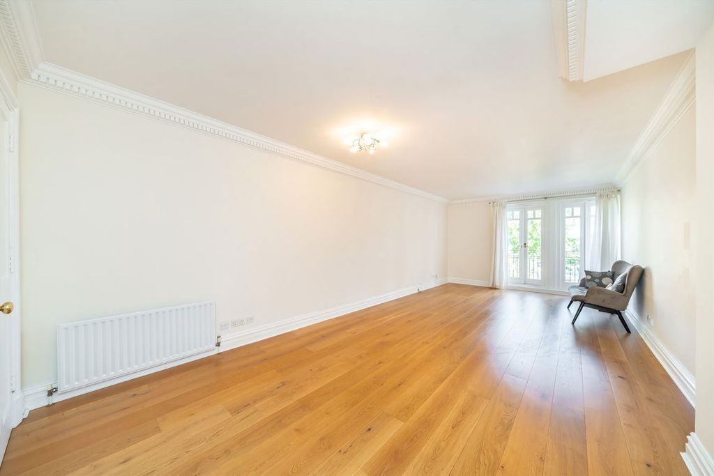 Property photo 3 of 9
