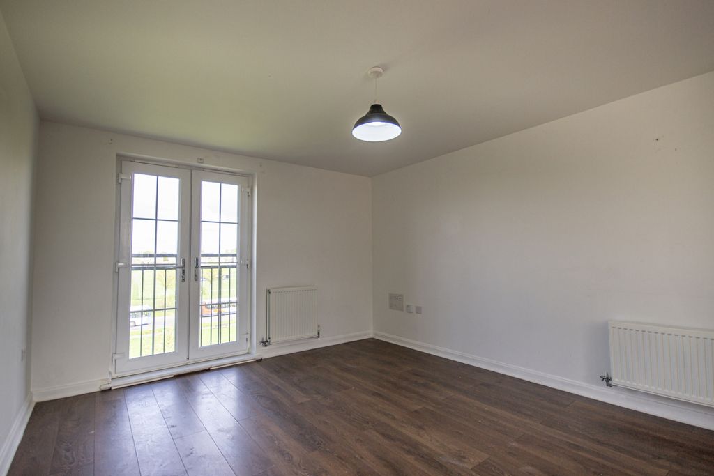 Property photo 3 of 12 3