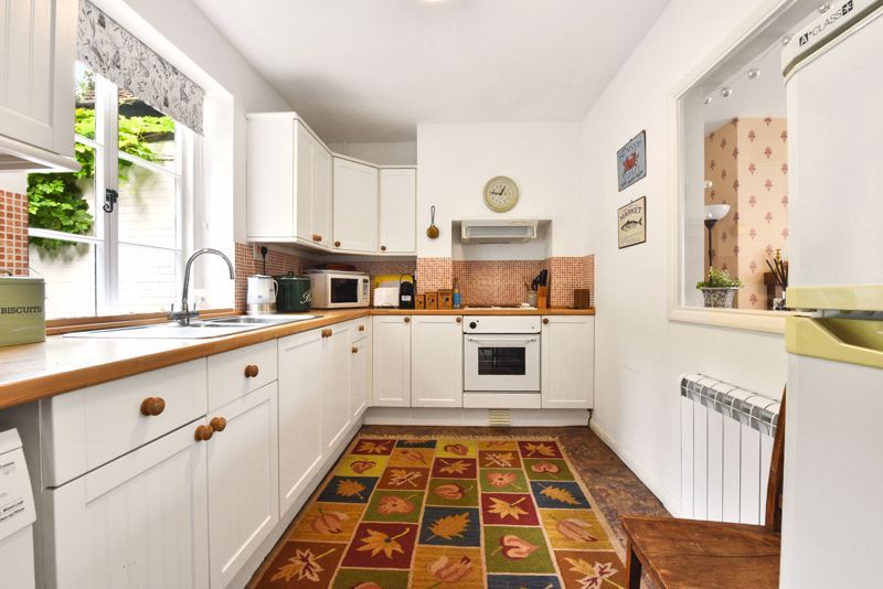 Property photo 3 of 13 Photo 12