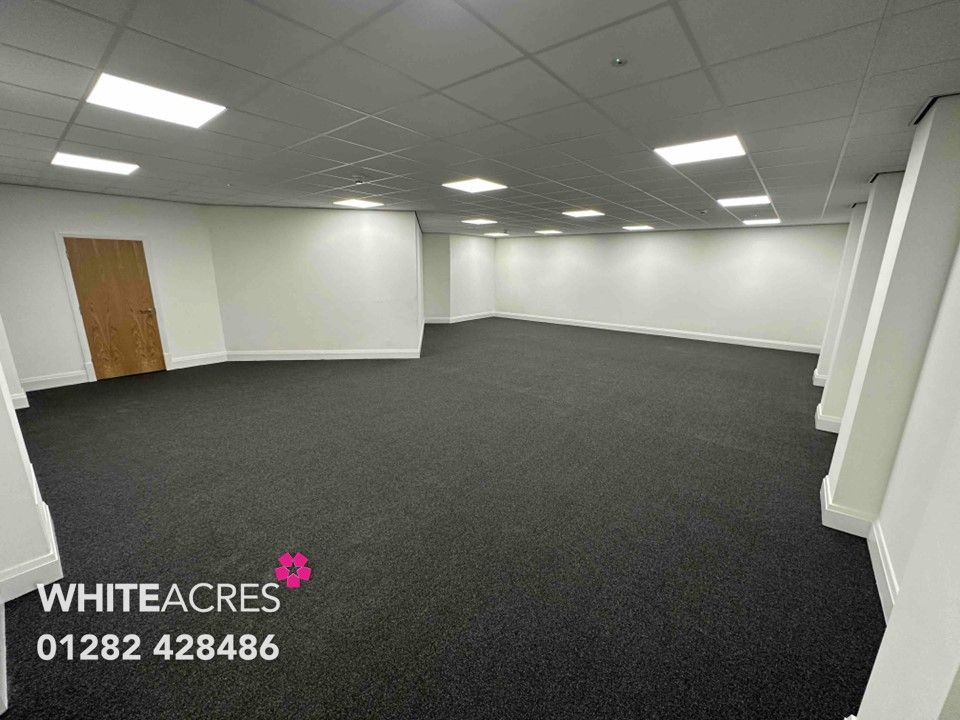 Property photo 3 of 6 Photo 18