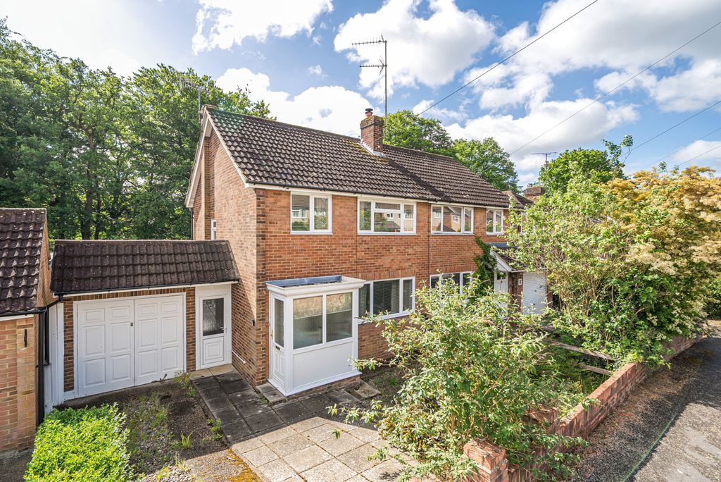 Property photo 1 of 11 1300288-1-6836c78...