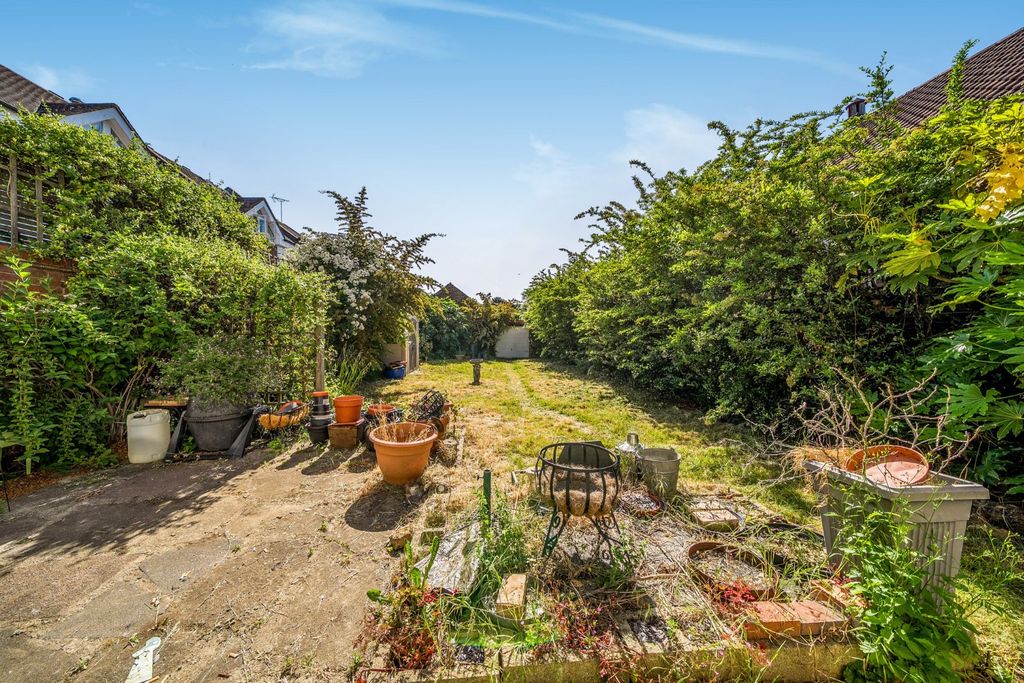Property photo 2 of 17 Picture No. 36