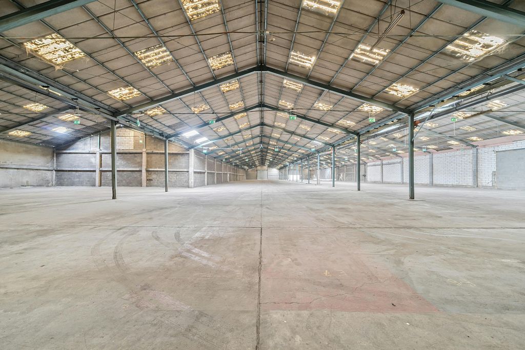 Property photo 3 of 7 1145360 6.Jpg