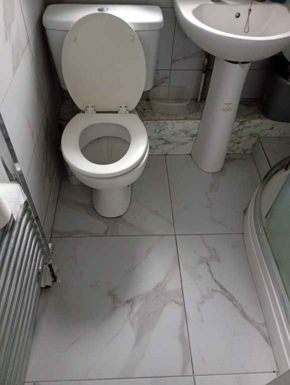 Property photo 1 of 4