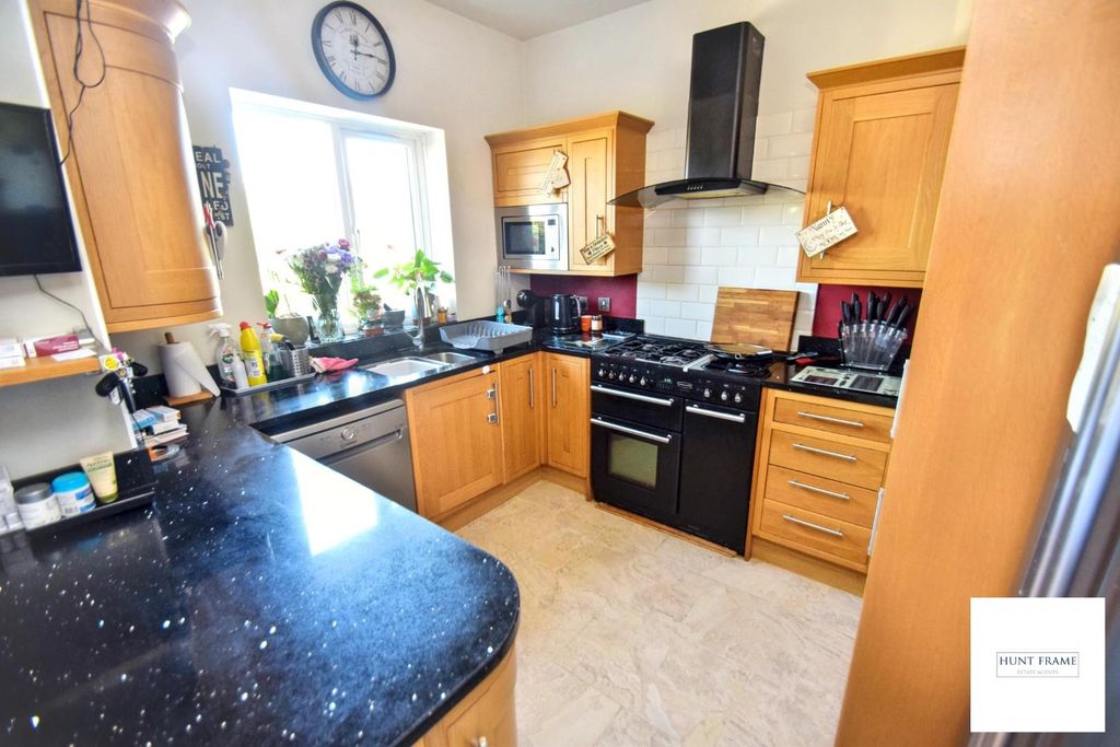 Property photo 2 of 21 Dsc_0067 (2).Jpg
