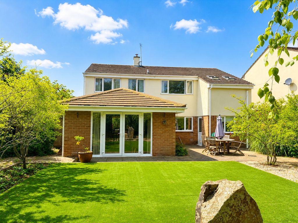 Property photo 1 of 17 Picture No. 29