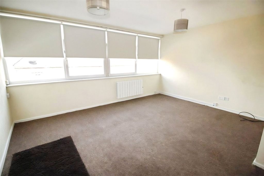 Property photo 2 of 7 Picture No. 01