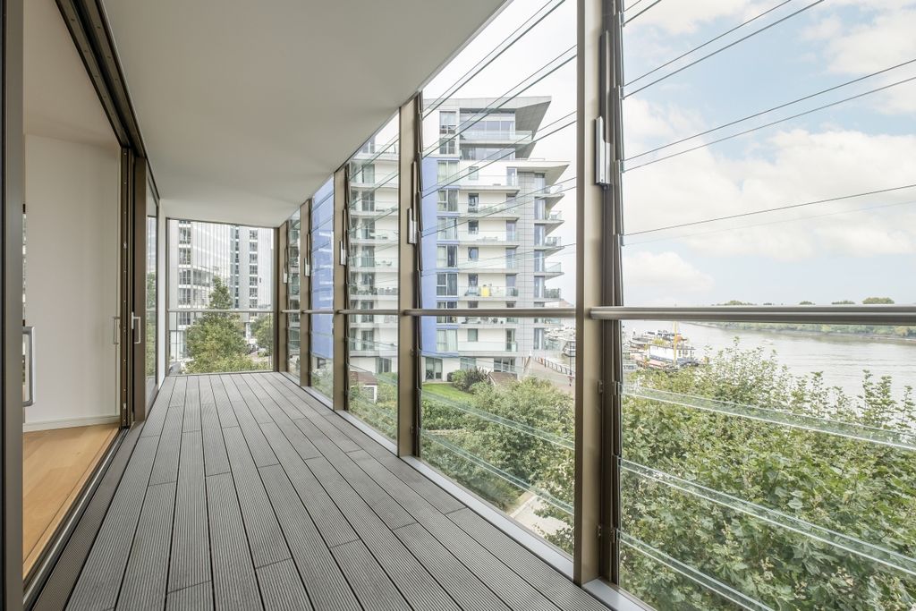 Property photo 1 of 13 Apartment-201-9-E...